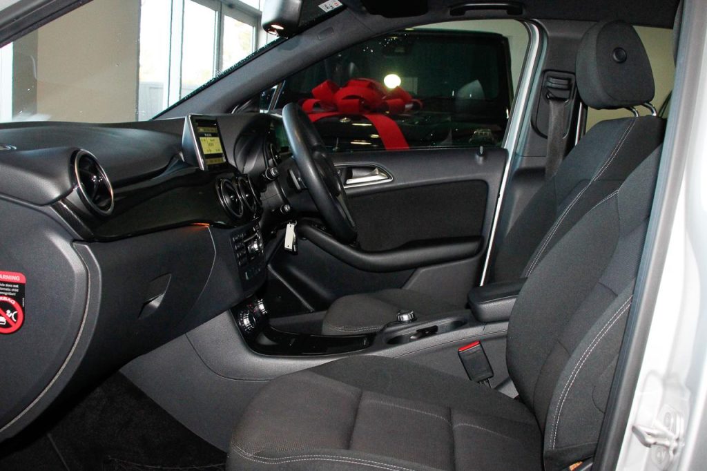 2012 B180 BlueEFFICIENCY Hatch