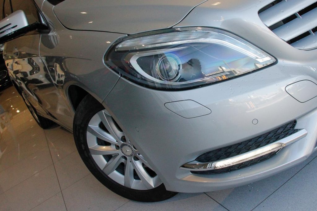 2012 B180 BlueEFFICIENCY Hatch