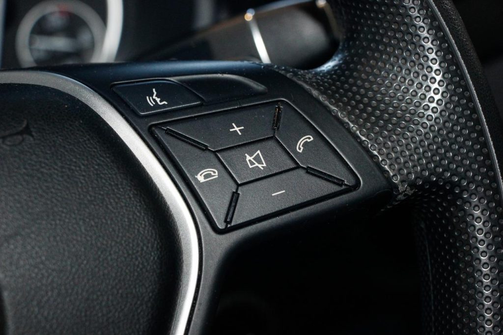 2012 B180 BlueEFFICIENCY Hatch